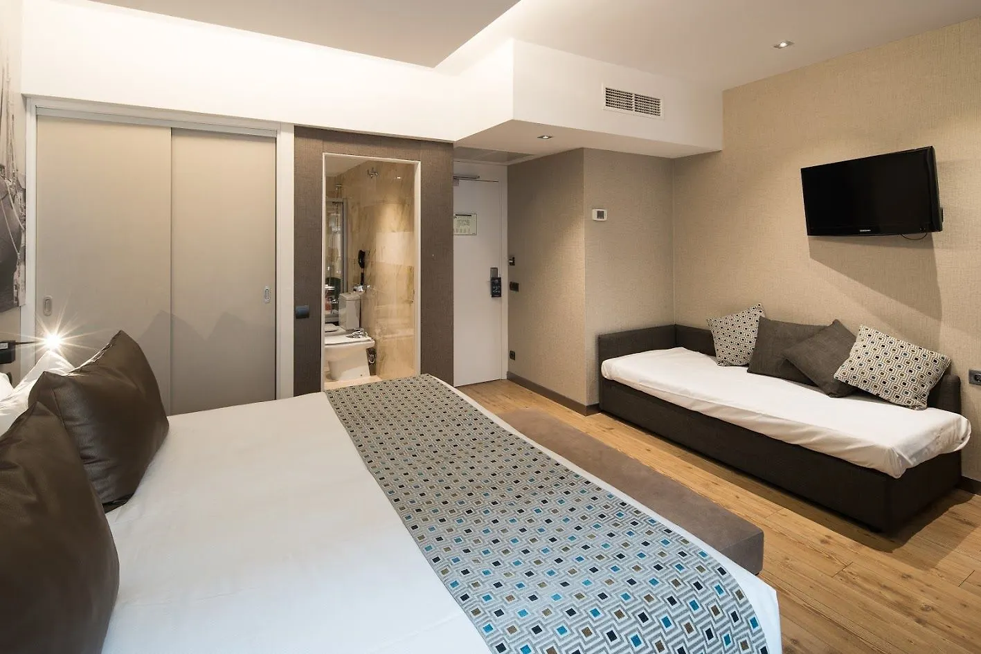 Catalonia Born Hotel Barcelona