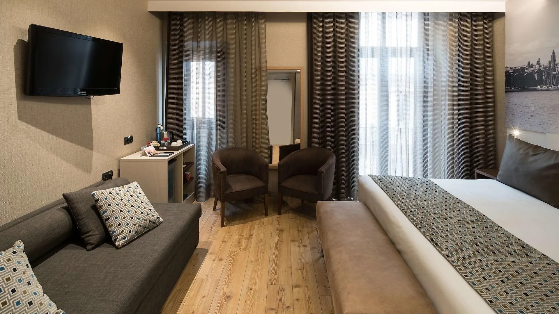 Catalonia Born Hotel Barcelona